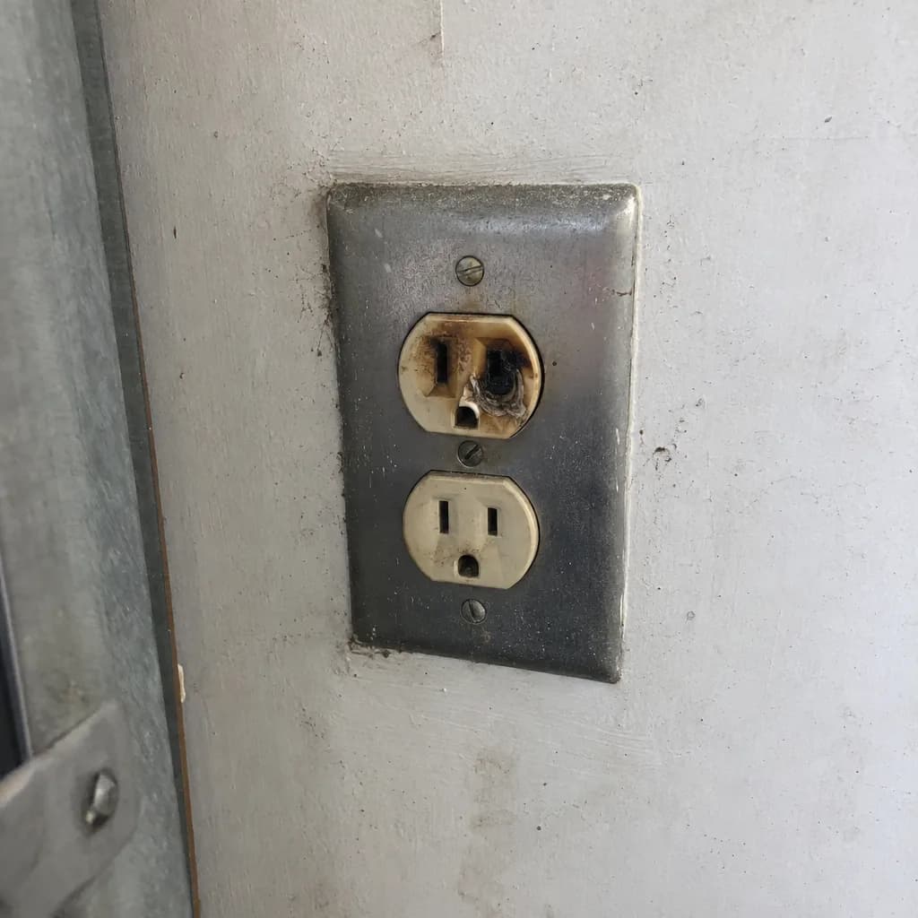 The photo the customer sent